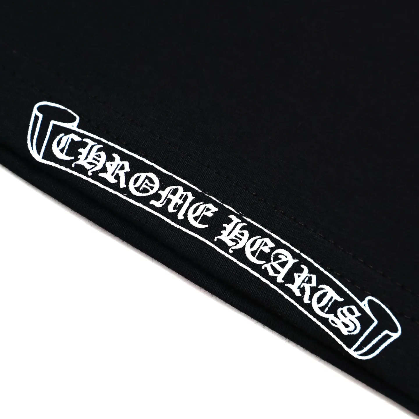 🅿️270 [Exclusive supply] CH Crow Heart Red Sword Printed Short Sleeves. The original item was purchased for 4,296. The fabric is made of custom-woven and dyed 230g pure cotton plain weave. The printing is made of imported ink and three-dimensional printing. The size and position are perfectly restored. Size:S.M.L